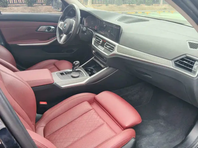 BMW 3 Series — Фото автомобиля 7