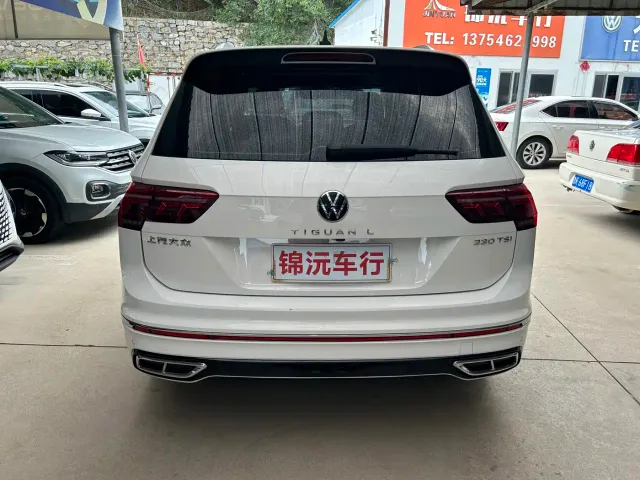 Volkswagen Tiguan L — Фото автомобиля 8