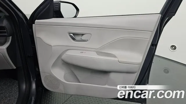 Hyundai Kona SX2 — Фото автомобиля 13