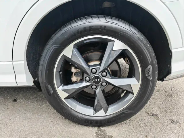 Audi Q3 — Фото автомобиля 18