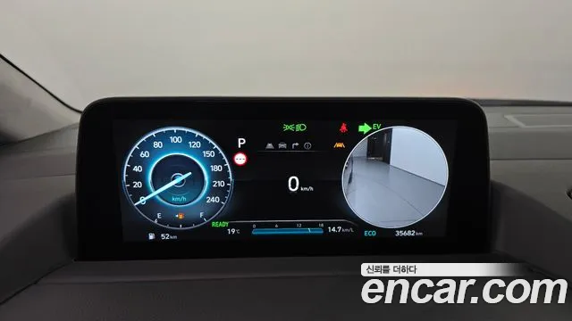 Hyundai Staria — Фото автомобиля 11
