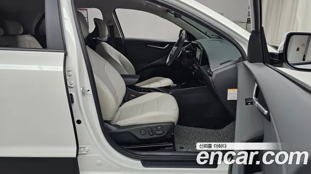 Kia Niro The All New — Фото автомобиля 16