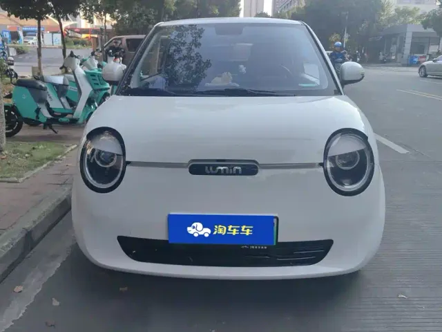 Changan Lumin — Фото автомобиля 2