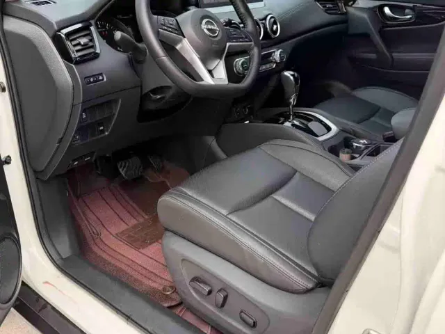 Nissan X-Trail — Фото автомобиля 4