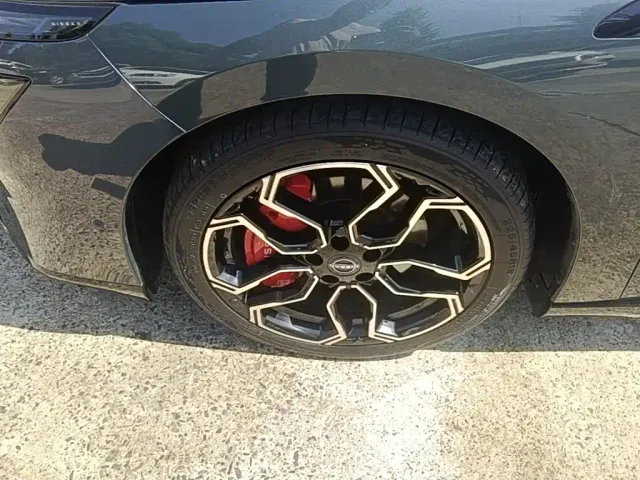 Nissan N7 — Фото автомобиля 22
