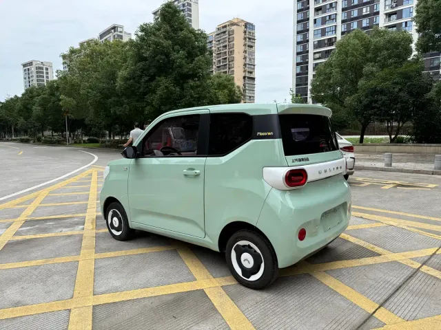 Wuling Hongguang Mini EV — Фото автомобиля 6