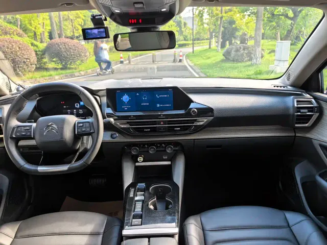 Citroen C5 X — Фото автомобиля 11
