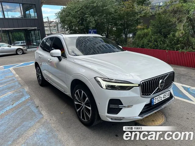Вольво XC60 — Фото автомобиля 8