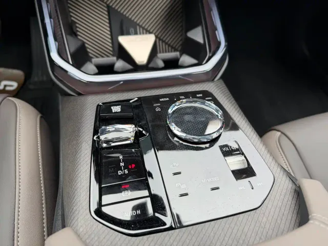 BMW X3 — Фото автомобиля 8