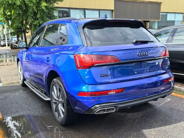 Audi Q5L — Фото автомобиля 4