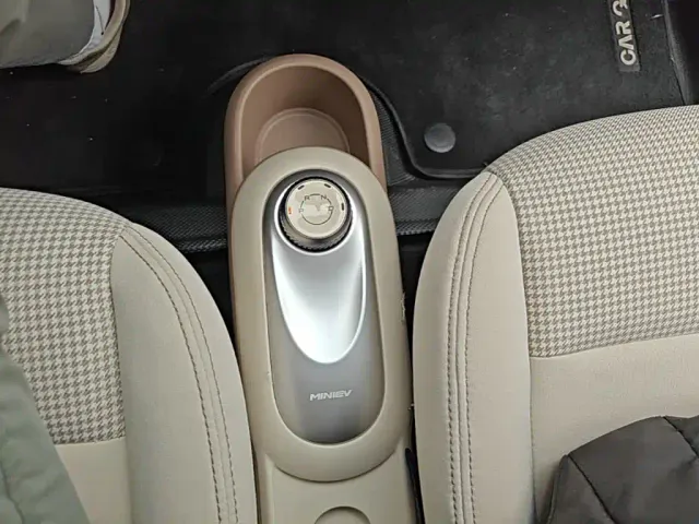 Wuling Hongguang Mini EV — Фото автомобиля 13