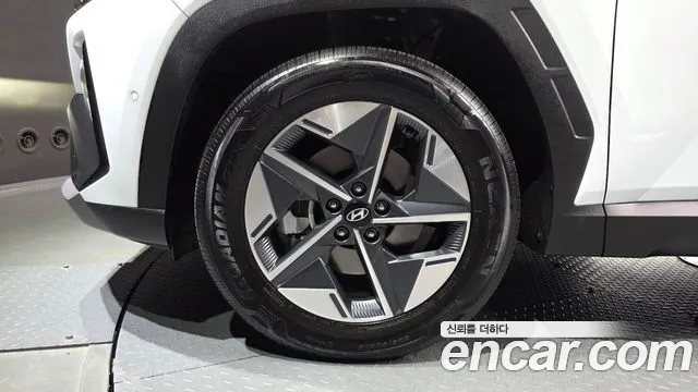 Hyundai Tucson NX4 — Фото автомобиля 5