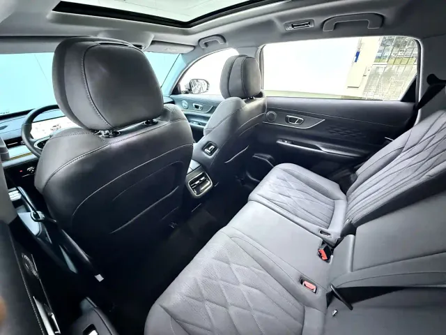 Chery Tiggo 8 PLUS — Фото автомобиля 13