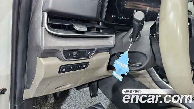 Kia Carnival Generation 4 — Фото автомобиля 16