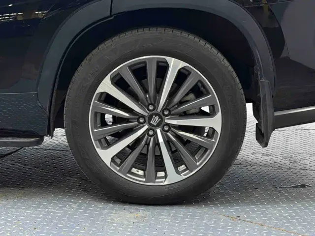 Toyota Crown Kluger — Фото автомобиля 9