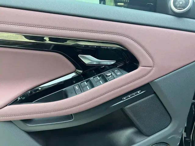 Land Rover Range Rover Evoque — Фото автомобиля 12