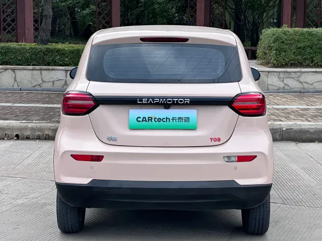 Leapmotor T03 — Фото автомобиля 4