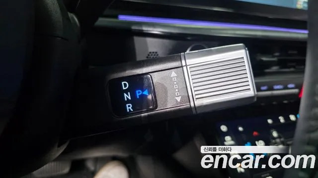 Hyundai Grandeur Grandeur (GN7) 3.5 Бензин 2WD — Фото автомобиля 5