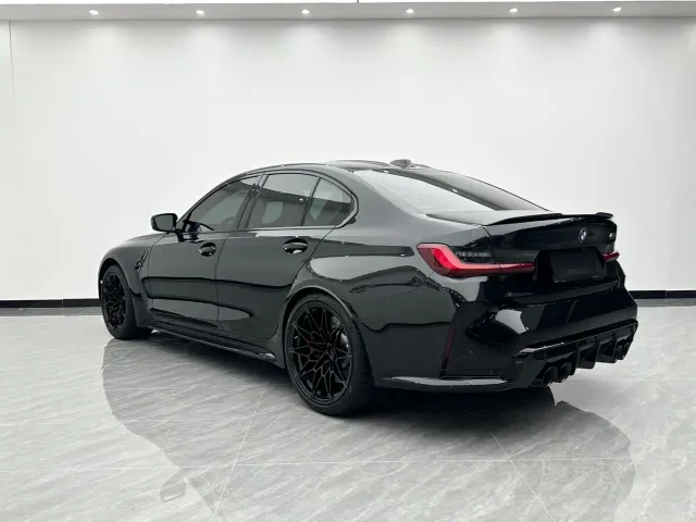 BMW M3 — Фото автомобиля 6