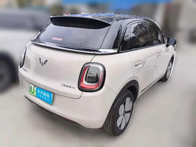 Wuling Binguo Pro — Фото автомобиля 2