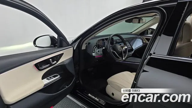 Mercedes-Benz E-Class W214 — Фото автомобиля 15