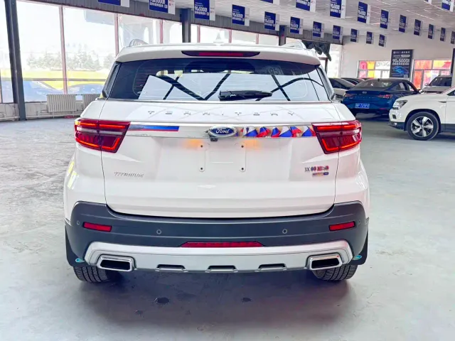Ford Territory — Фото автомобиля 5