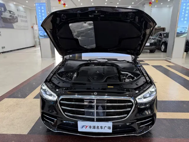 Mercedes-Benz S-Class — Фото автомобиля 26