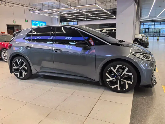 Volkswagen ID.3 — Фото автомобиля 14