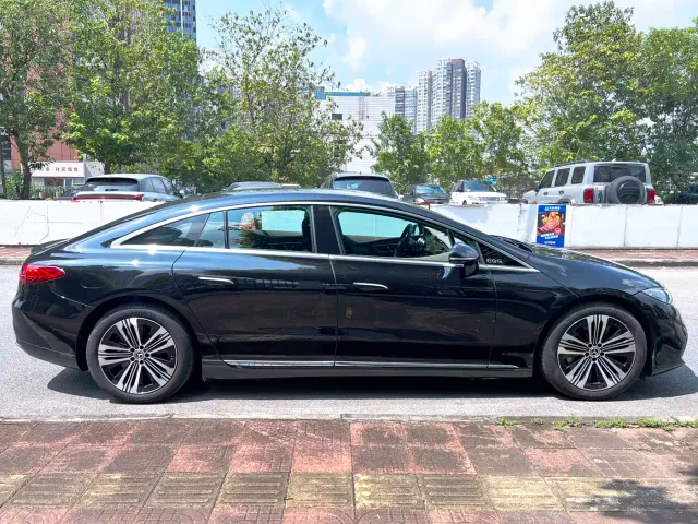 Mercedes-Benz EQS — Фото автомобиля 4