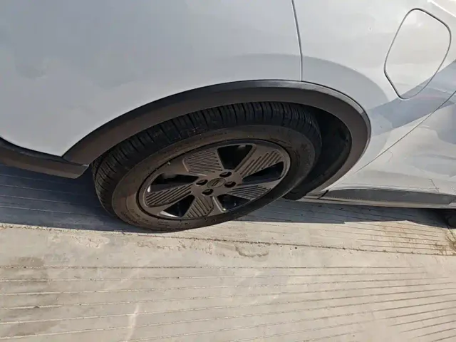 Geely Geometry E Firefly — Фото автомобиля 22
