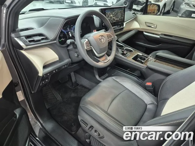 Toyota Sienna 4th Gen — Фото автомобиля 15