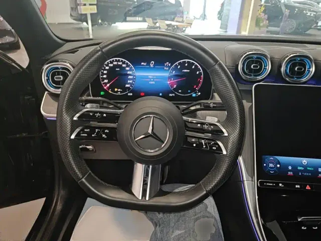 Mercedes-Benz C-Class — Фото автомобиля 10