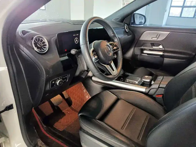 Mercedes-Benz GLA-Class — Фото автомобиля 7