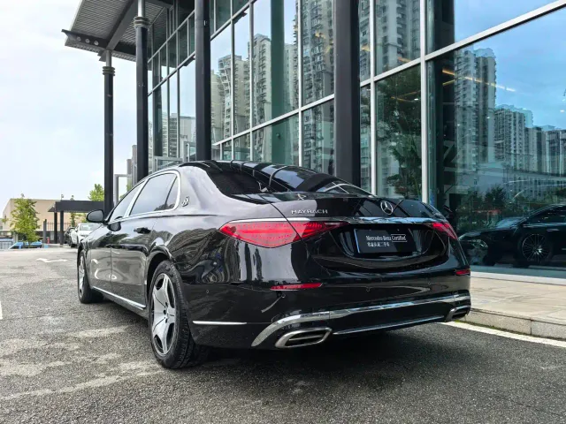 Mercedes-Benz Maybach S-Class — Фото автомобиля 22