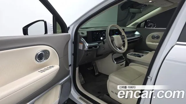 Hyundai Ioniq 9 — Фото автомобиля 15