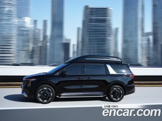 Kia Carnival Generation 4 — Фото автомобиля 14