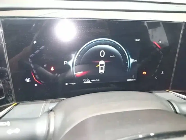 Changan X5 Plus — Фото автомобиля 11
