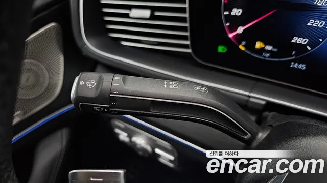 Mercedes-Benz GLE-Class — Фото автомобиля 7