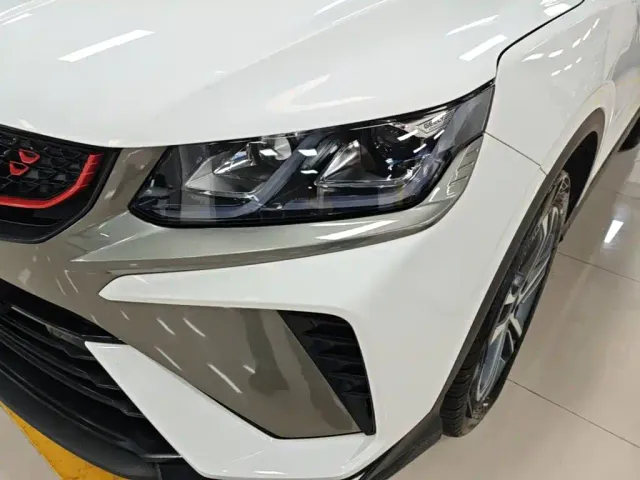 Geely Binyue — Фото автомобиля 23