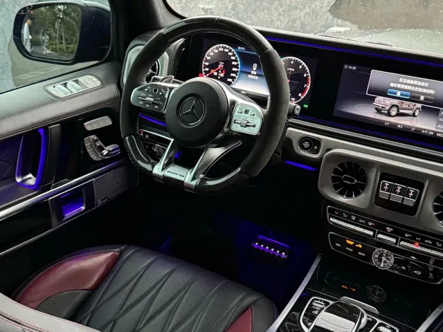Mercedes-Benz G-Class — Фото автомобиля 14
