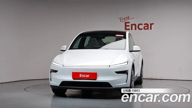 Tesla Model Y — Фото автомобиля 2