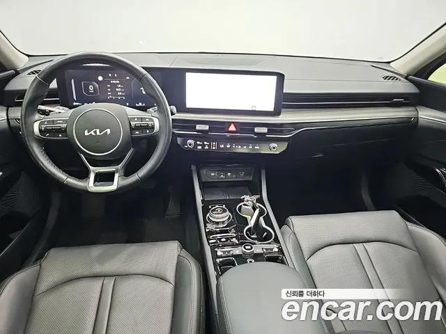Kia K5 Generation 3 — Фото автомобиля 7