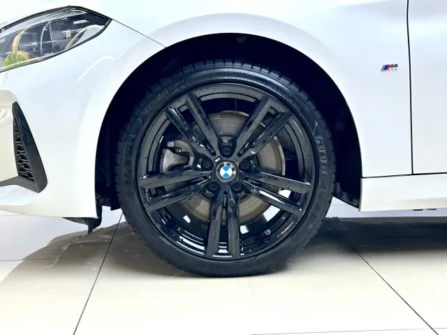 BMW 1 Series — Фото автомобиля 20