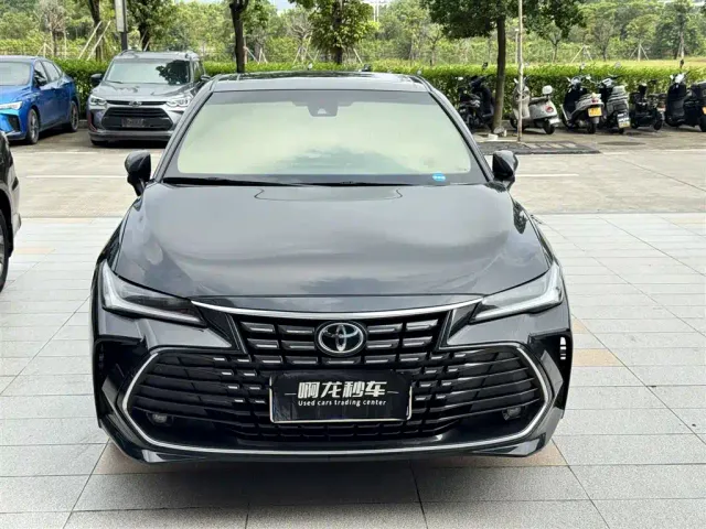 Toyota Avalon 2022 2.0L Luxury Edition — Фото автомобиля 2