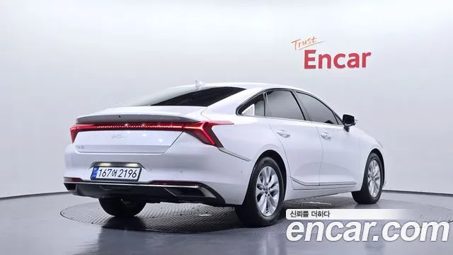Kia K8 — Фото автомобиля 2