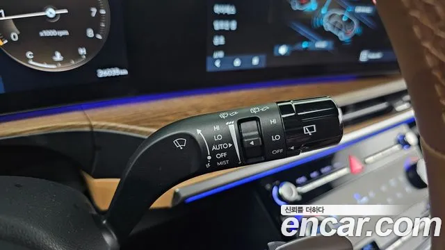Hyundai Santafe Santa Fe (MX5) Бензин 2.5T 2WD — Фото автомобиля 18