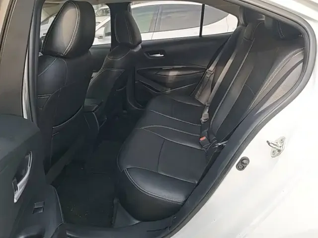 Toyota Corolla — Фото автомобиля 16