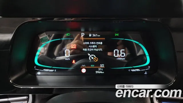 Hyundai AVANTE — Фото автомобиля 3