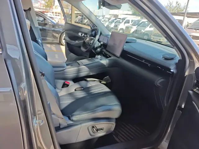 Geely Galaxy E5 — Фото автомобиля 7