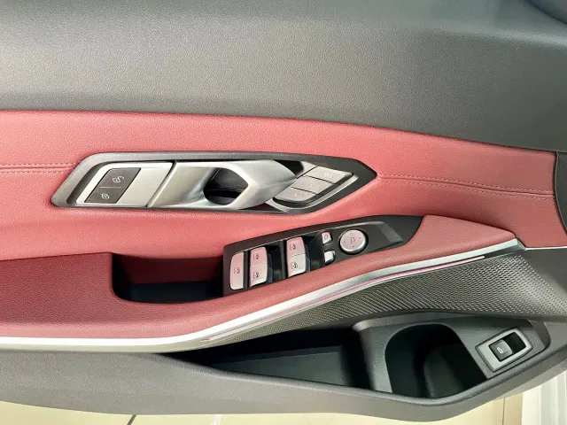 BMW 3 Series — Фото автомобиля 16